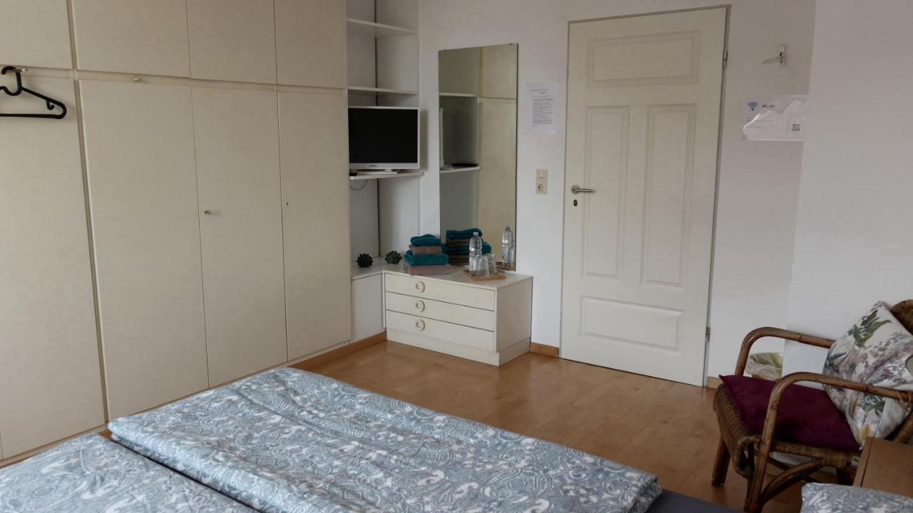 Haus Am Seerhein Apartment Констанц Екстериор снимка